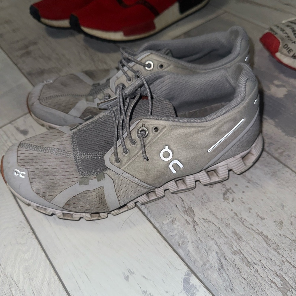 Grey on cloud